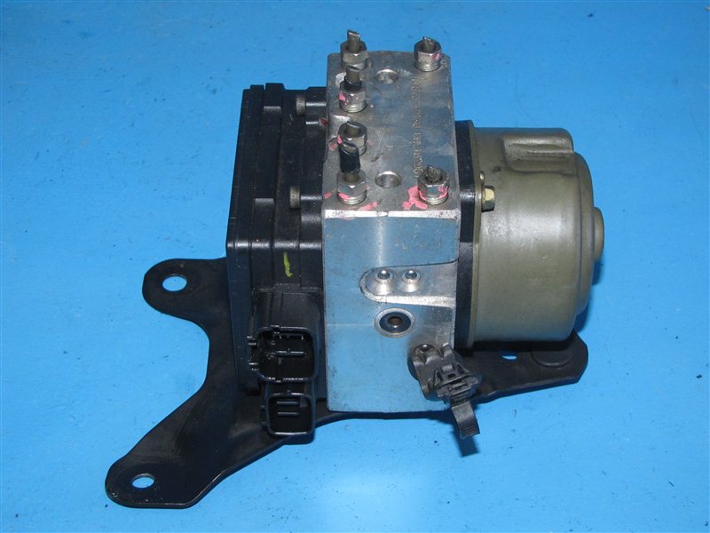 Блок ABS Toyota Corolla кузов AE110 двигатель 5A год 1999 номер 44510 ...