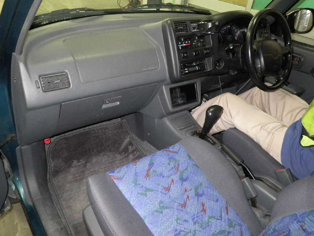 Разборы toyota rav4