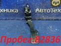 Педаль газа  Nissan Juke YF15 HR15DE 2011
