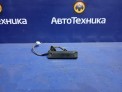 Кнопка открывания багажника  Toyota Wish ZNE14G 1ZZ-FE 2003