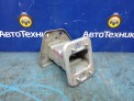 Кронштейн усилителя бампера переднее левое Nissan Note E11 HR15DE 2012