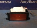 Бардачок  Toyota Ist NCP61 1NZ-FE 2005