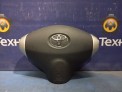 Подушка безопасности водителя  Toyota Ist NCP61 1NZ-FE 2005