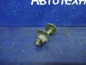 Болт регулировочный задний верхний Toyota Mark 2 JZX110 1JZ-FSE 2002