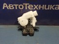 Замок багажника задний Toyota Yaris KSP210 1KR-FE 2020