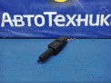 Концевик под педаль тормоза  Nissan X-trail NT30 QR20DE 2006