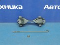 Крепление аккумулятора  Nissan Bluebird Sylphy QG10 QG18DE 2004