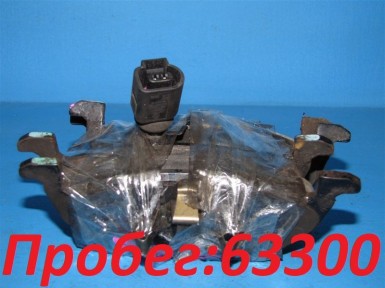 Тормозные колодки передние Volkswagen Bora  1J2,1J6,A4 APK 2000 