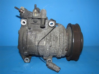 Компрессор кондиционера Honda Odyssey RA1  F22B 1995 