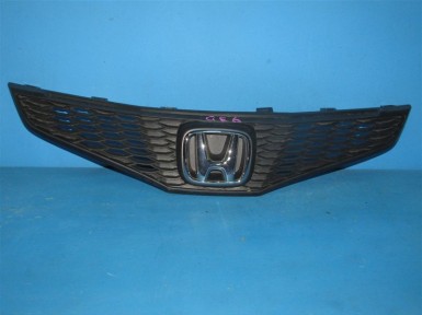 Решетка радиатора Honda Fit GE6 L13A 2007 