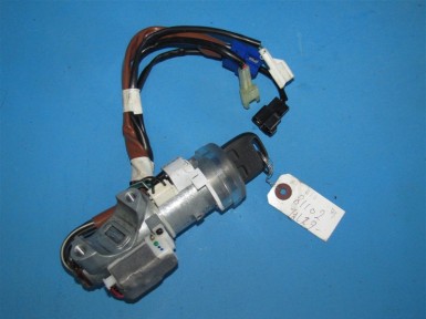 Замок зажигания Subaru Forester SG5 EJ20  2002 