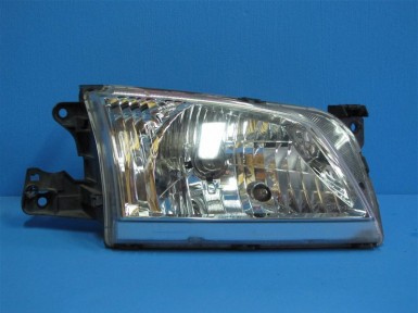 Фара передняя правая Mazda Demio DW3W B3  2001 