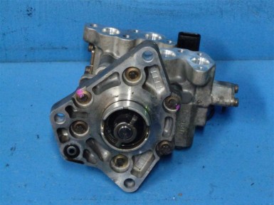 Топливный насос высокого давления Mitsubishi  Galant EA1A 4G93 1999 