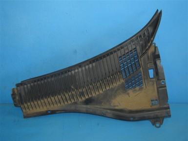 Решетка под лобовое стекло левая Toyota Carina  AT192 5A 1995 