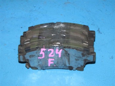 Тормозные колодки передние Toyota Corolla Fielder ZZE122 1ZZ 2001