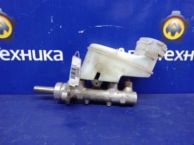 Главный тормозной цилиндр Honda Accord CL7 K20A 2002