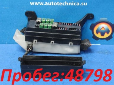 Блок предохранителей Nissan Cefiro PA33 VQ25  2001 