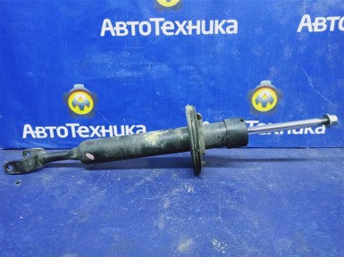 Стойка подвески передняя левая Audi A4 B5,8D2,8D5 APS 2000