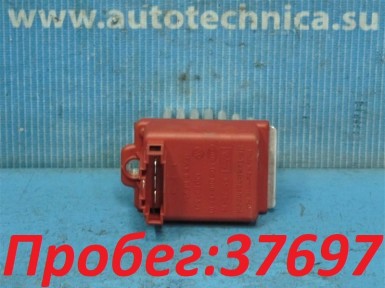 Реостат печки Audi A4 B5,8D2,8D5 APS 2000 