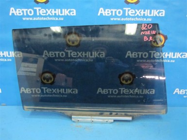 Стекло двери заднее правое Toyota Corolla  Fielder NZE121G 1NZ-FE 2001 