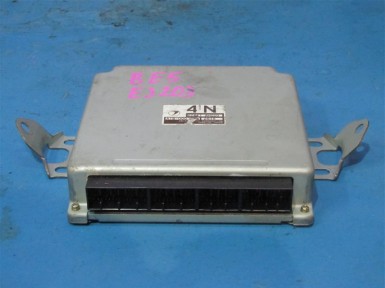 Блок управления Subaru Legacy BE5 EJ204 