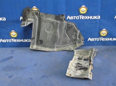 Защита двигателя левая Nissan X-trail NT30  QR20 2005 