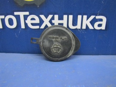 Крышка бачка омывателя Toyota Corona ST191  3S-FE 1995 