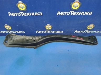 Балка подвески передняя Toyota Corona Premio ST210 3S-FSE 2000