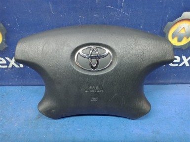 Подушка безопасности водителя Toyota Noah  Voxy AZR60G 1AZ-FSE 2001 