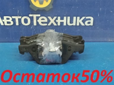 Тормозные колодки передние BMW 3-series E90  N52B30 2005 