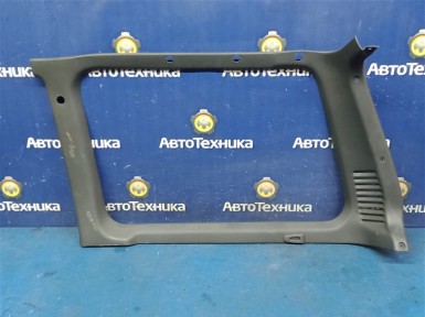 Обшивка багажника задняя верхняя правая Mitsubishi  Pajero V46W 1997 