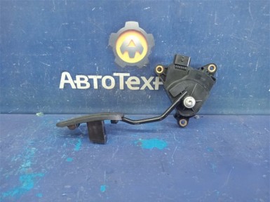 Педаль газа Nissan Tiida C11 HR15DE 2007 