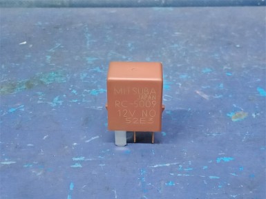 Реле Honda Step Wagon RF5 K20A 2005