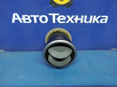Решетка вентиляционная передняя левая Mazda Axela BK5P ZY-VE 2005