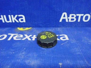 Крышка бачка тормозной жидкости Mazda Axela  BK5P ZY-VE 2005 