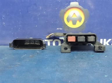 Блок предохранителей Toyota Corona Premio  ST210 3S-FSE 1998 