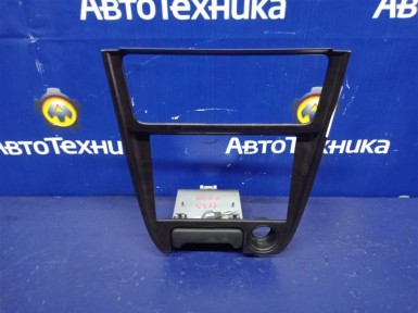 Консоль магнитофона Toyota Sprinter AE110  5AFE 1997 
