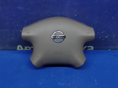 Подушка безопасности водителя Nissan Bluebird  Sylphy QG10 QG18DE 2004 