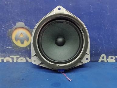 Динамик передний Toyota Ist NCP65 1NZFE 2004 