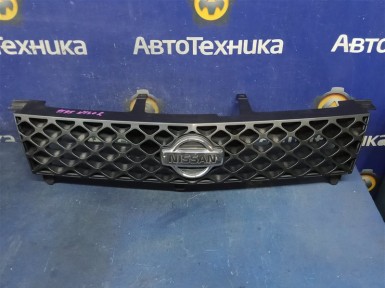 Решетка радиатора Nissan X-trail NT30 QR20DE 2003
