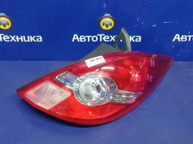 Стоп-сигнал задний правый Nissan Tiida C11  HR15DE 2008 