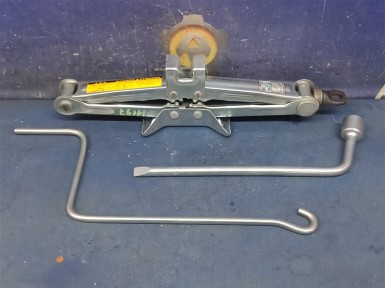 Домкрат Toyota Caldina AT211G 7A-FE 2000 