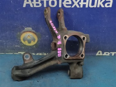 Цапфа задняя правая Toyota Corolla Fielder  NZE124G 1NZ-FE 2002 
