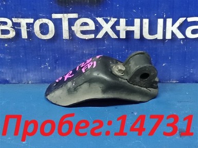 Крепление стабилизатора заднее правое Honda  Civic FD1 R18A 2007 