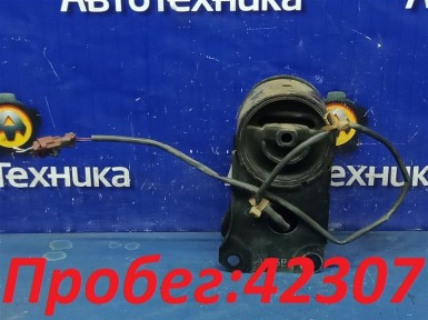 Подушка двигателя задняя Nissan Cefiro A33  VQ20DE 1999 