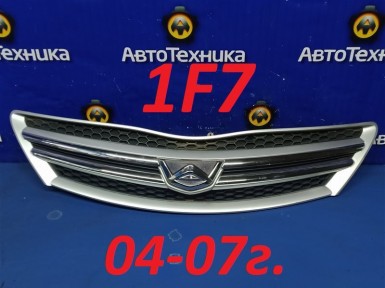 Решетка радиатора Toyota Allion ZZT245 1ZZ-FE  2005 