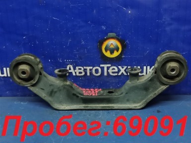 Кронштейн редуктора задний Toyota Caldina ST215G 3S-FE 2001