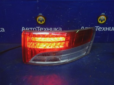 Стоп-сигнал задний правый Toyota Avensis  ZRT272W 3ZR-FAE 2011 