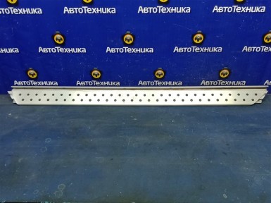 Подножка правая BMW X5 E53 M54B30(306S3) 2004