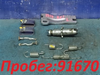 Механизм стояночного тормоза задний левый  Honda Step Wagon RK1 R20A 2012 